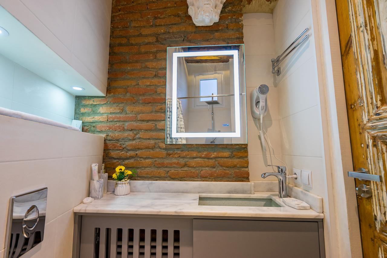 Gallery Apartment Tbilisi Eksteriør bilde