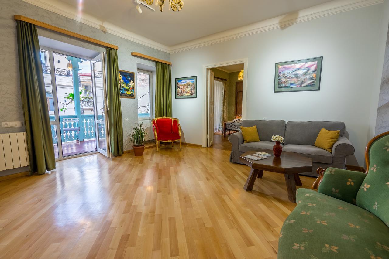 Gallery Apartment Tbilisi Eksteriør bilde